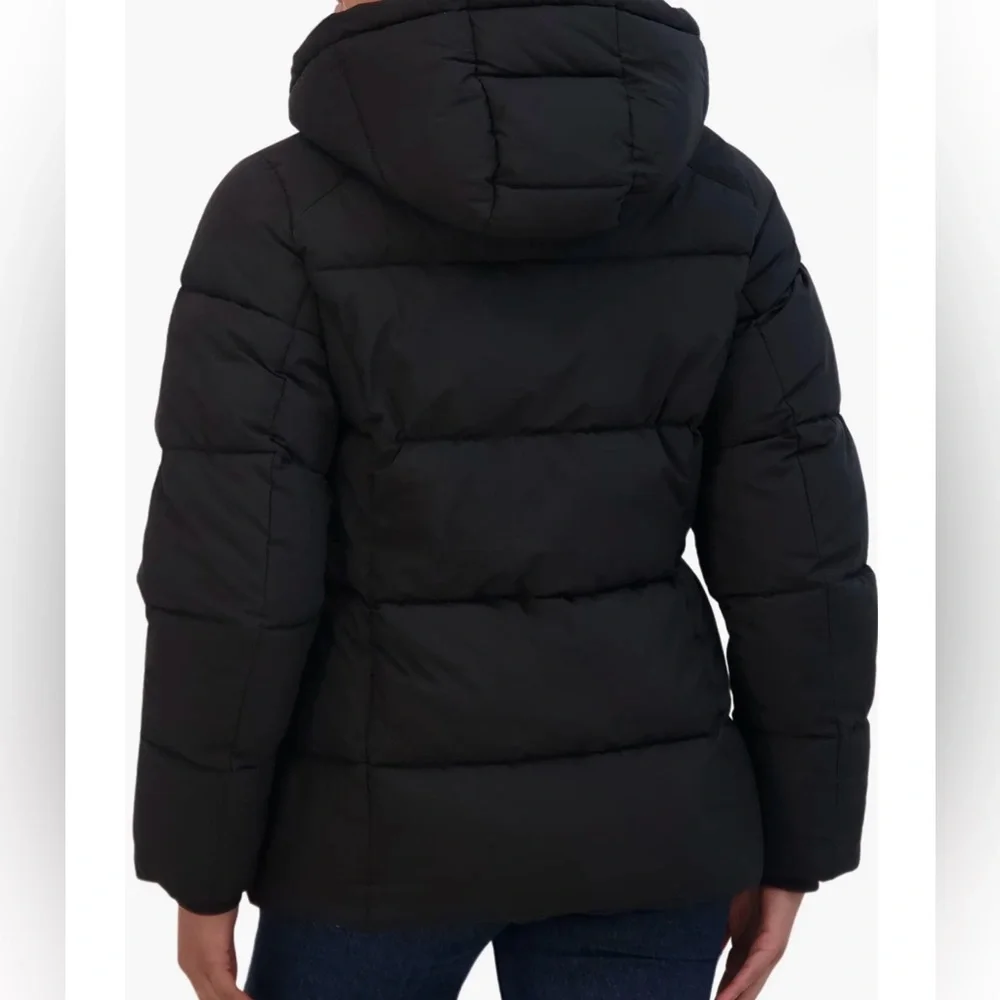 Sebby Black Water Resistant Puffer Jacket (size M) - Picture 2 of 3